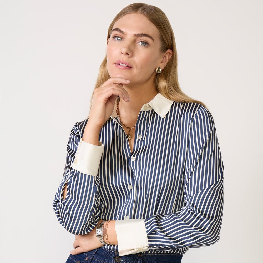 Evereve Julia Stripe Satin Shirt Medium - Picture 1 of 7